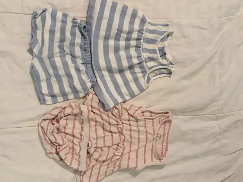 GAP baby piece
